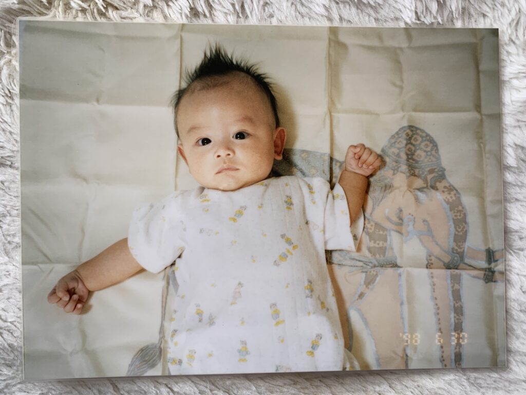 かっつープロフィール画像 裏面